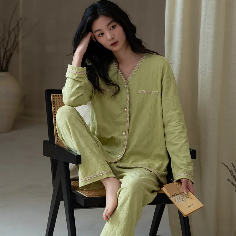 Floating Light Islands Pajama Set Women's Box Green-1