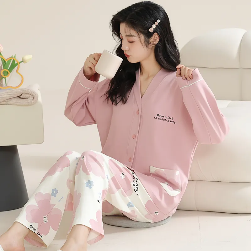 Floating Light Islands Pajama Set Women's Box Pink-4