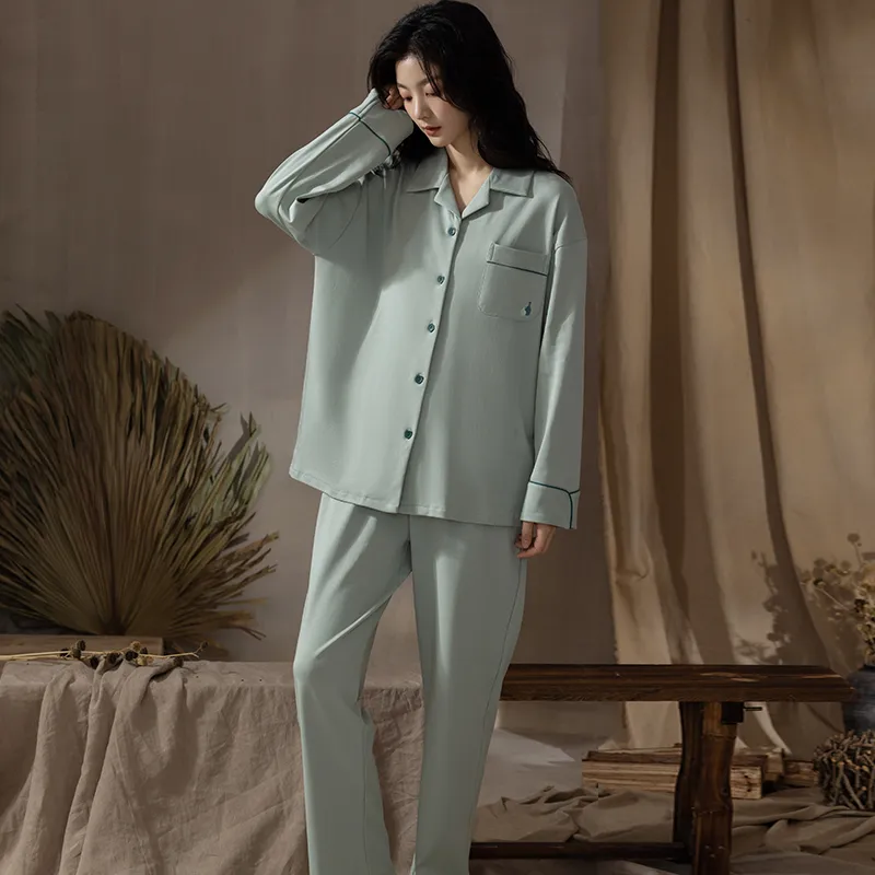 Floating Light Islands Pajama Set Women's Box Gray-8