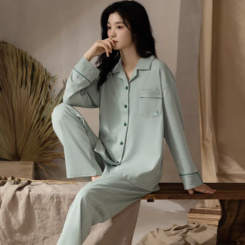 Floating Light Islands Pajama Set Women's Box Gray-3