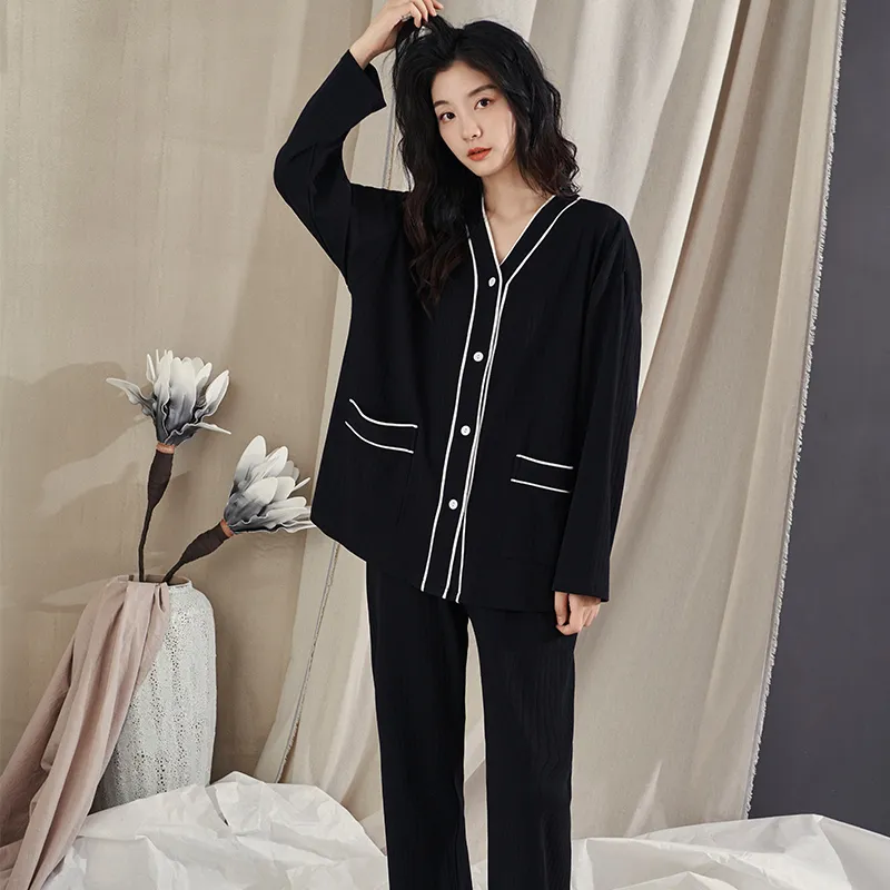 Floating Light Islands Pajama Set Women's Box Black-7