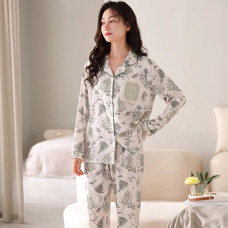 Floating Light Islands Pajama Set Women's Gift Box Set Multicolor-2