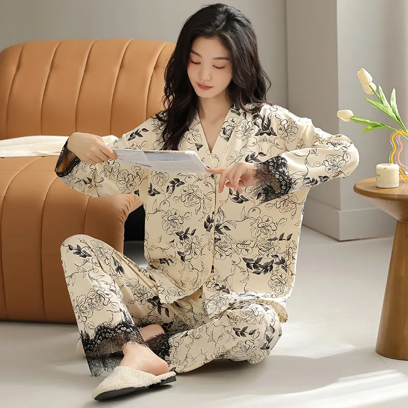 Floating Light Islands Pajama Set Women's Box Apricot-4