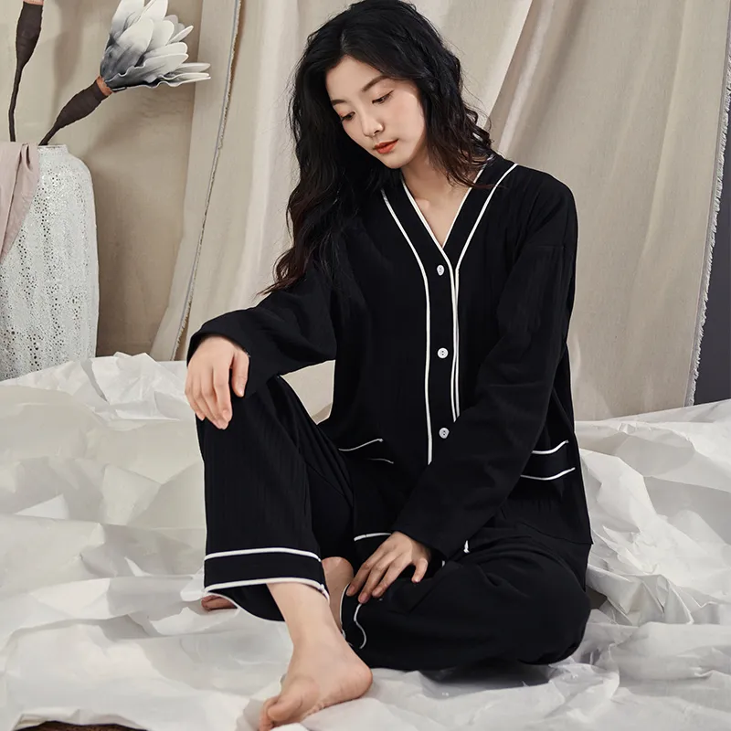 Floating Light Islands Pajama Set Women's Box Black-3