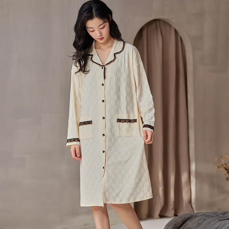 Floating Light Islands Nightgown Women's Box Apricot-6