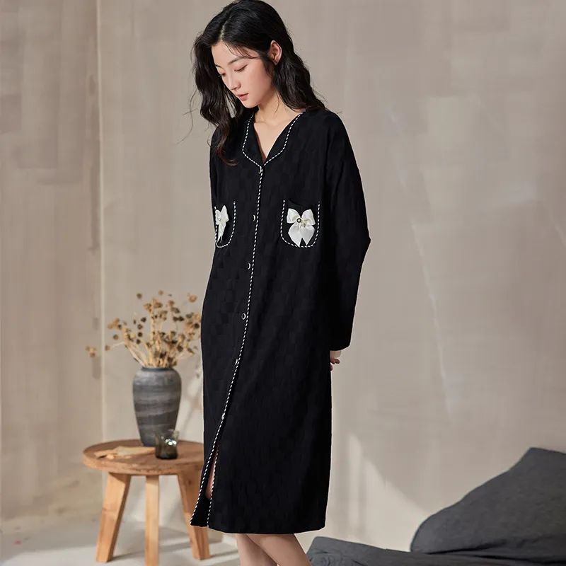 Floating Light Islands Nightgown Women's Box Black-7