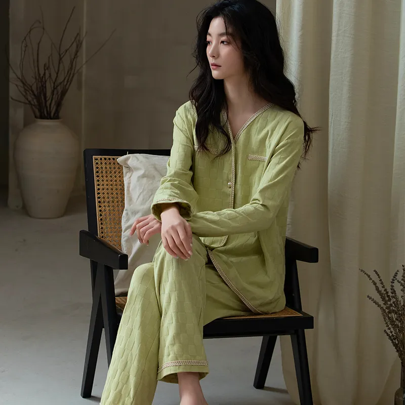 Floating Light Islands Pajama Set Women's Box Green-2