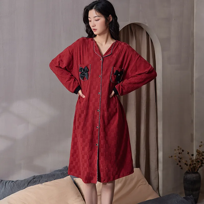 Floating Light Islands Nightgown Women's Box Red-3