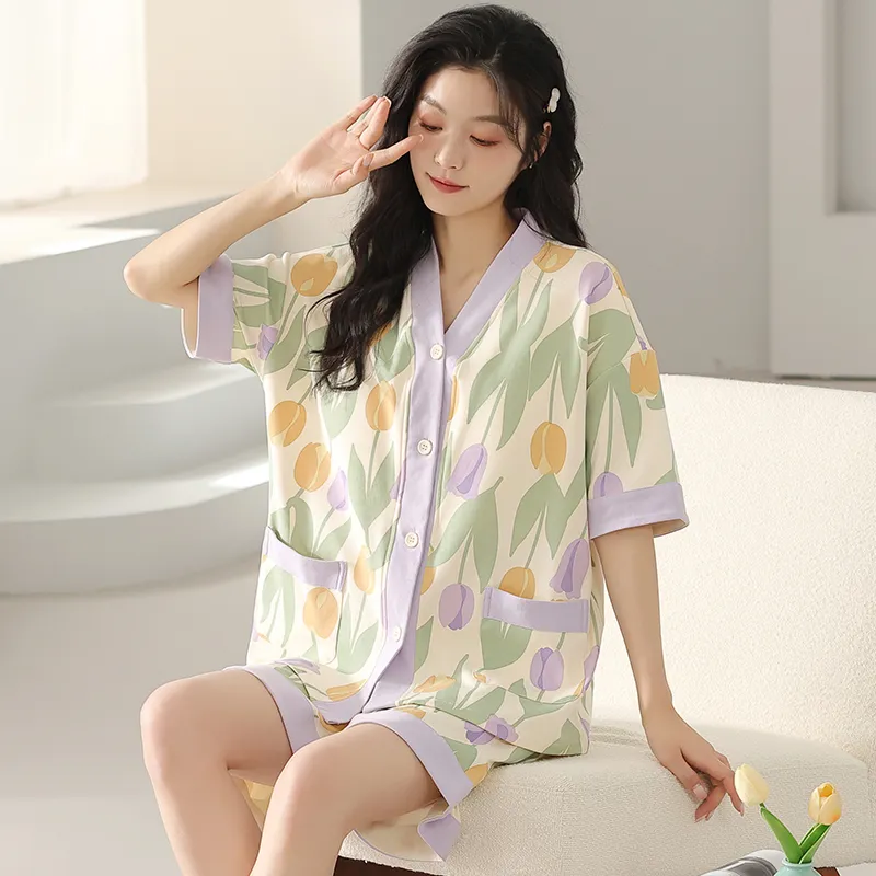 Floating Light Islands Pajama Set Women's Box Multicolor-2