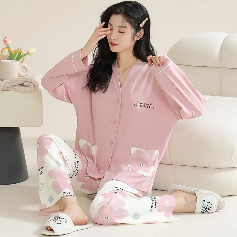 Floating Light Islands Pajama Set Women's Box Pink-2