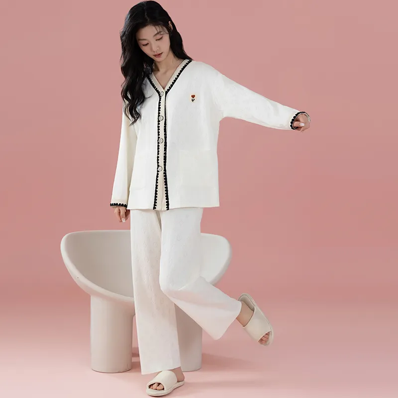 Floating Light Islands Pajama Set Women's Gift Box Set White-6