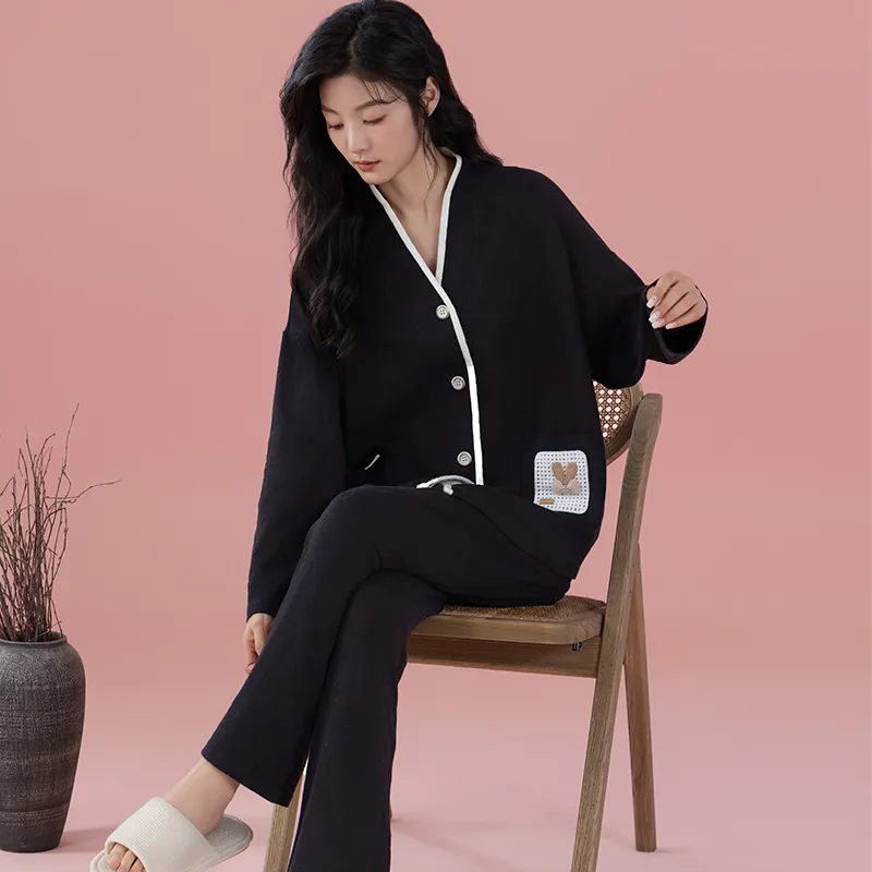 Floating Light Islands Pajama Set Women's Box Black-4