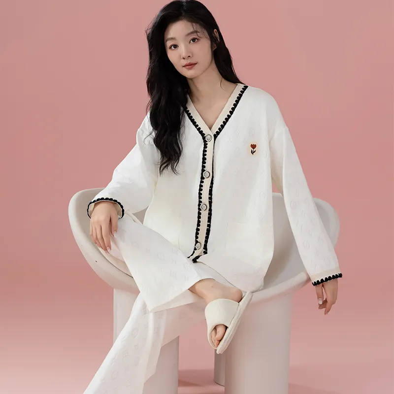 Floating Light Islands Pajama Set Women's Gift Box Set White-1