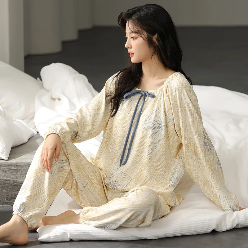 Floating Light Islands Pajama Set Women's Box Ecru-4