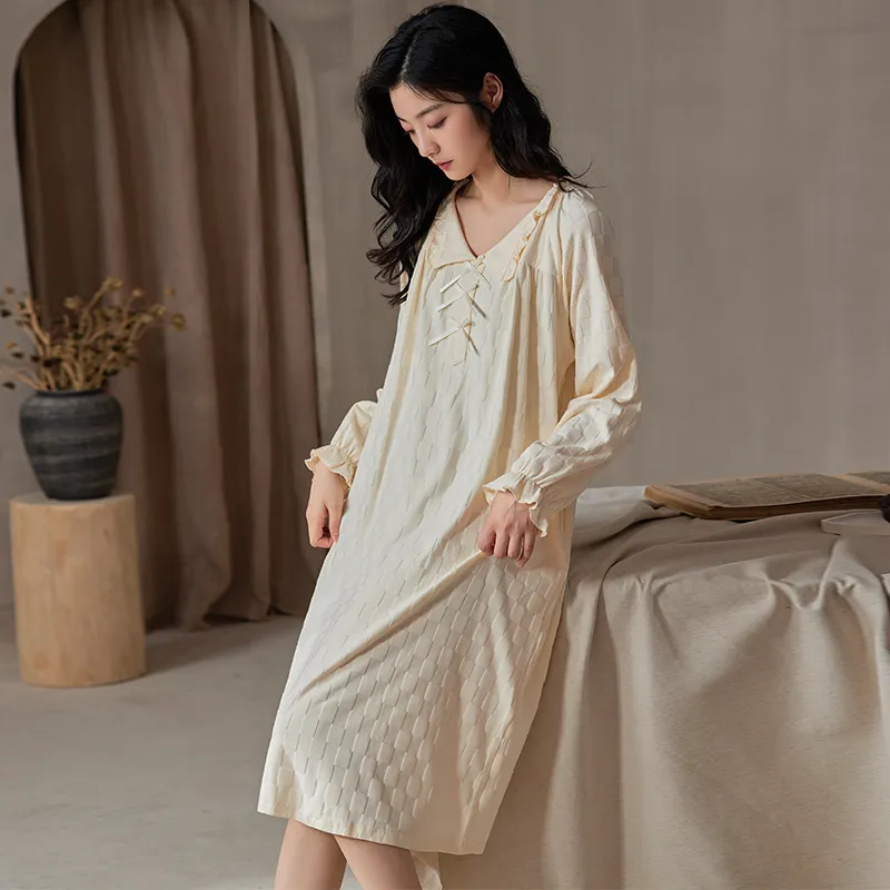 Floating Light Islands Nightgown Women's Box Apricot-5