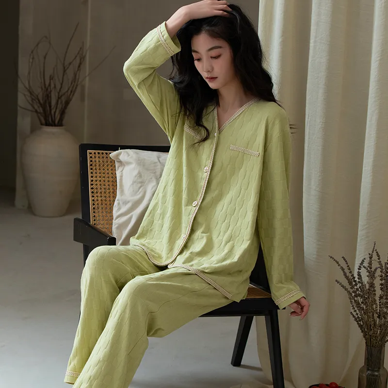 Floating Light Islands Pajama Set Women's Box Green-5