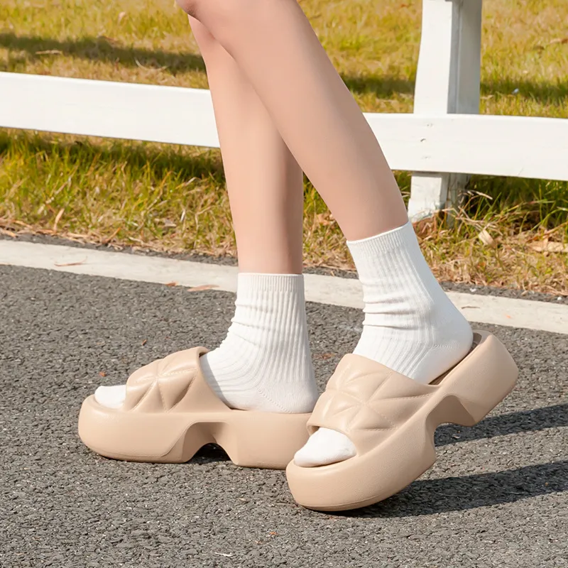 Lighthearted Minimalist Style Summer Slippers, Height Increasing Slippers, Indoor Slippers-4