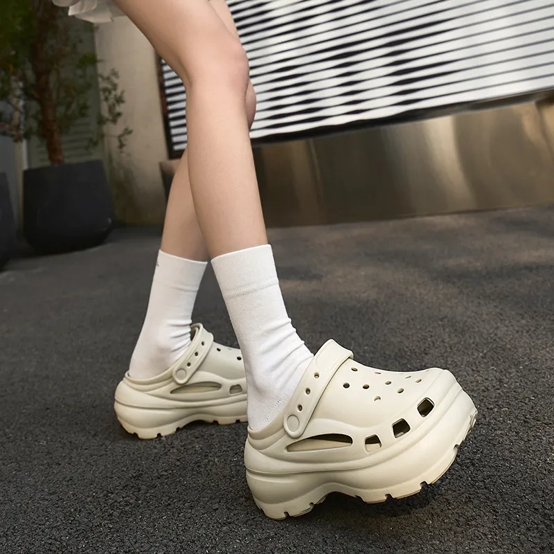 Lymia Clogs Height Increasing Platform Squashy And Bouncy Feeling Closed Toe Summer Slip Resistant EVA Slippers-4