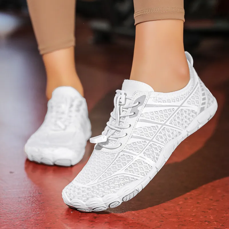 GESENLANG Anti Slip Wear Resistant Low Top Outdoor Shoes Unisex-3