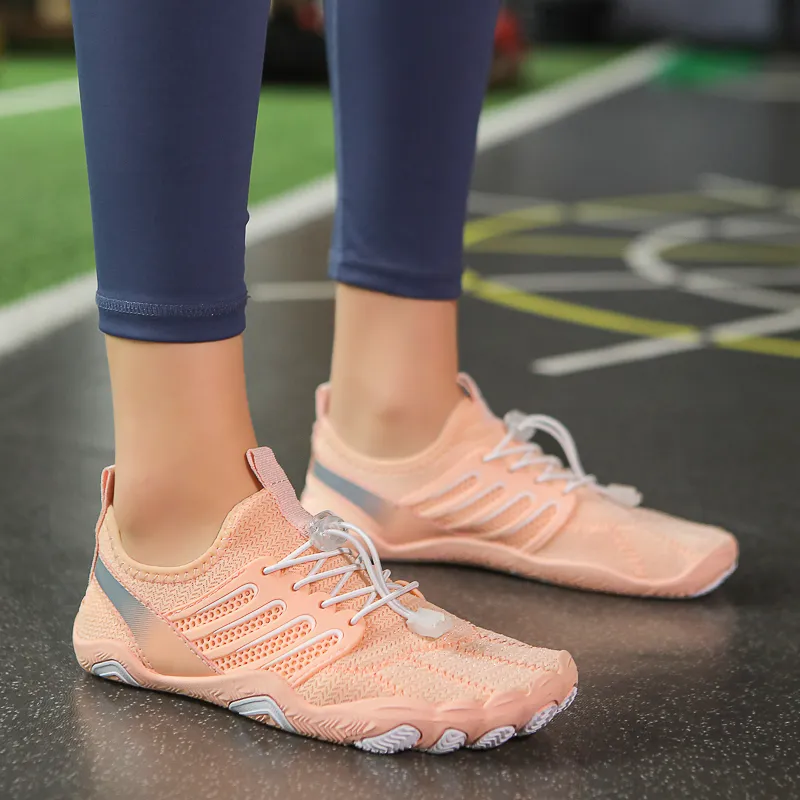 GESENLANG Slip Resistant, Odor Resistant, And Breathable River Trekking Shoes Women's Pink-3