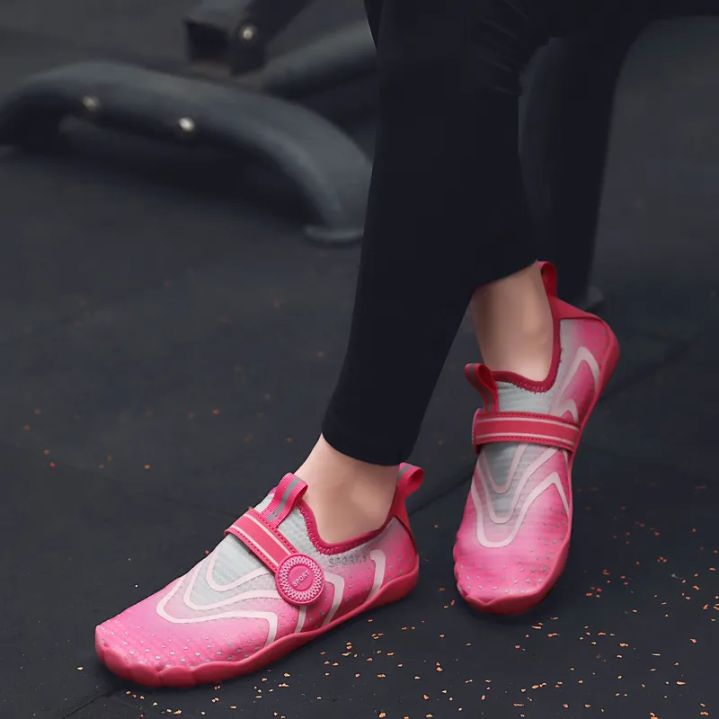 GESENLANG Slip Resistant Breathable Abrasion Resistant Low Top Casual Shoes Women's-13