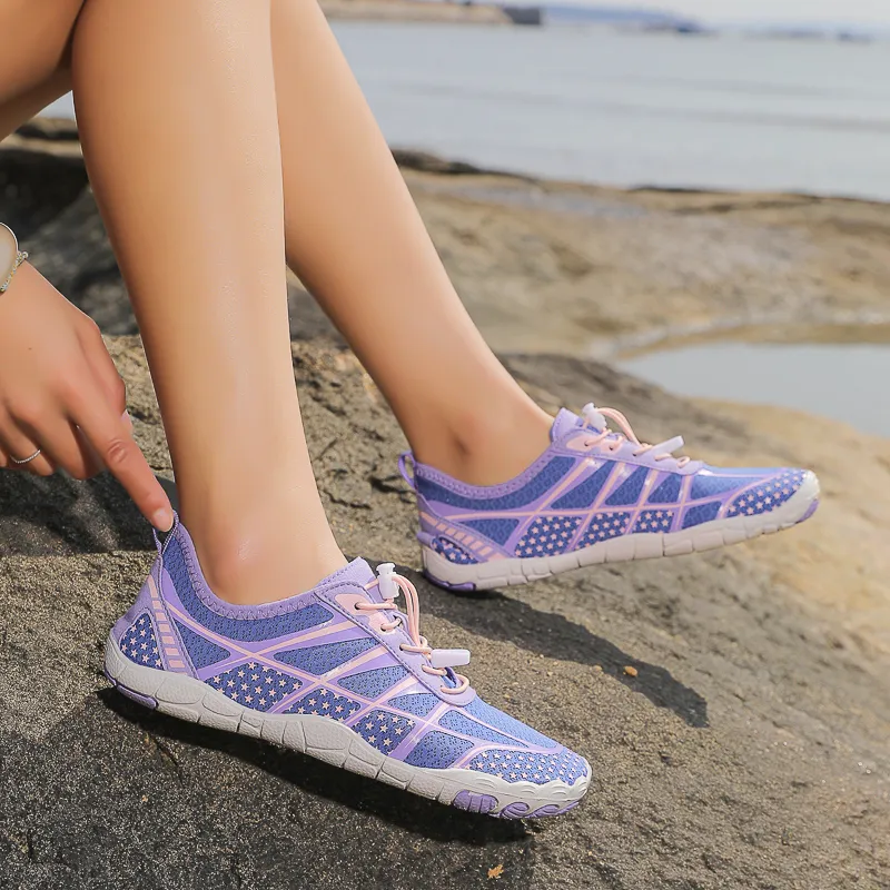 GESENLANG Anti Slip Wear Resistant Low Top Outdoor Shoes Unisex-3