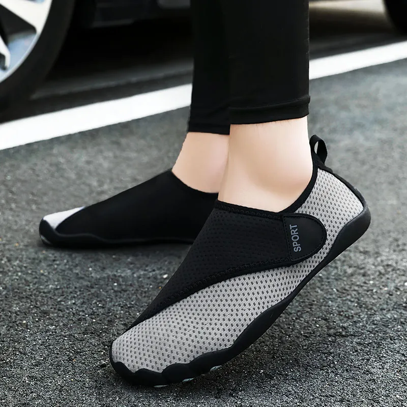 GESENLANG Anti Slip Wear Resistant Low Top Outdoor Shoes Unisex-12