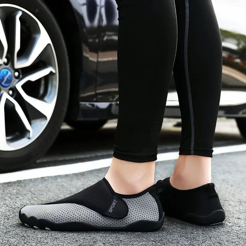 GESENLANG Anti Slip Wear Resistant Low Top Outdoor Shoes Unisex-13
