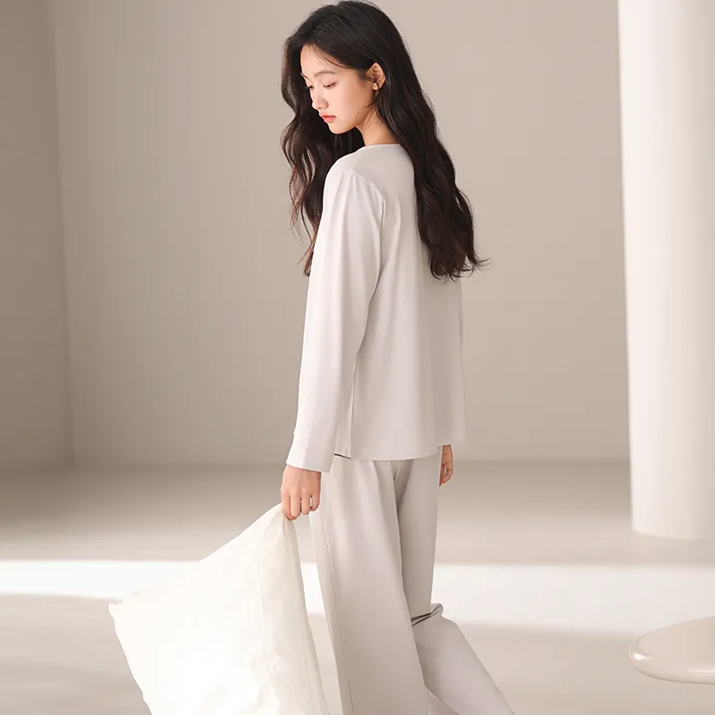 White Ran Women's Pajama Sets-8