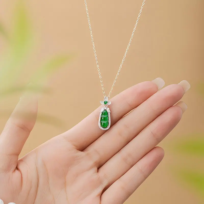 Artisan Lock Heart Jade Ice Glutinous Necklaces Women's-2