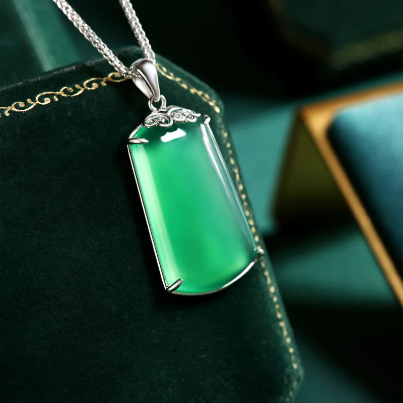 Artisan Lock Heart Jade Chalcedony Necklaces Women's-2