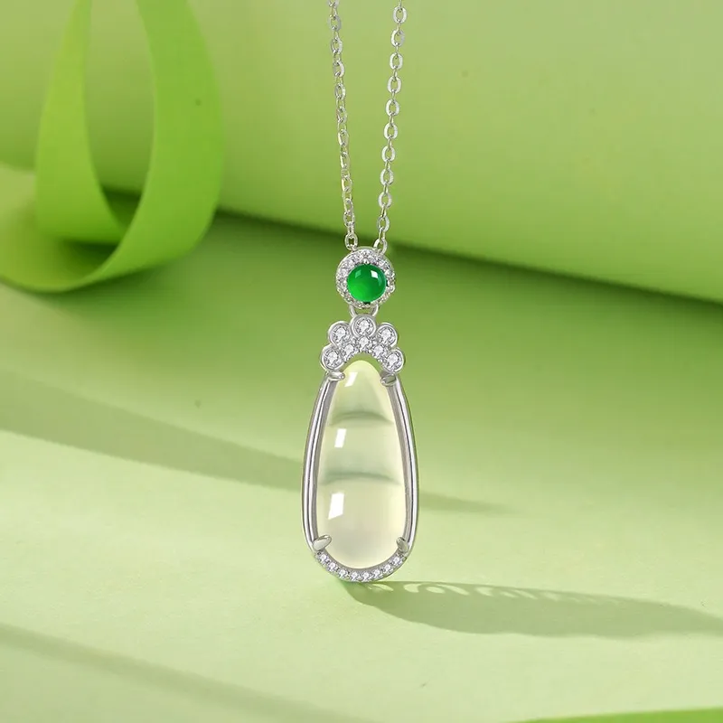 Artisan Lock Heart Jade Natural Chalcedony Necklaces Women's-4