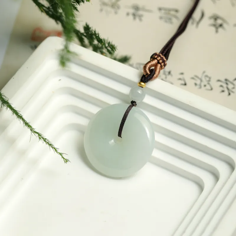 Artisan Lock Heart Jade Bean Type Jadeite Necklaces Unisex-4