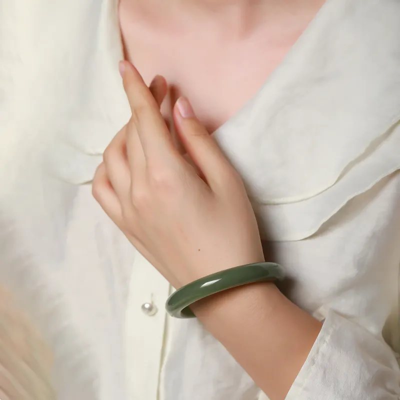 Artisan Lock Heart Jade Hetian Jade Bangles Women's Green Jade-1