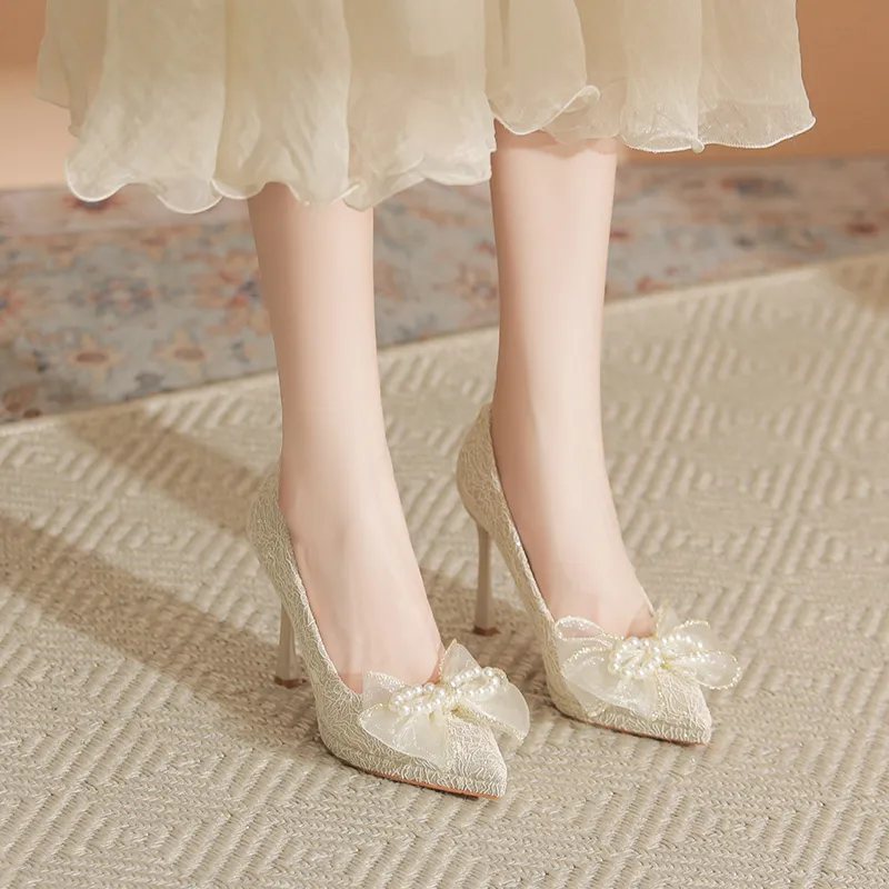 Zubumei Slim Heel High Heels 9CM Women's Champagne-1
