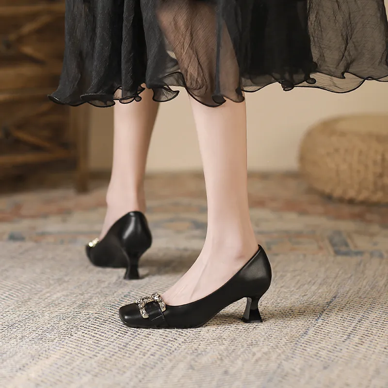 Zubumei Slim Heel High Heels 6cm Women's Apricot-3