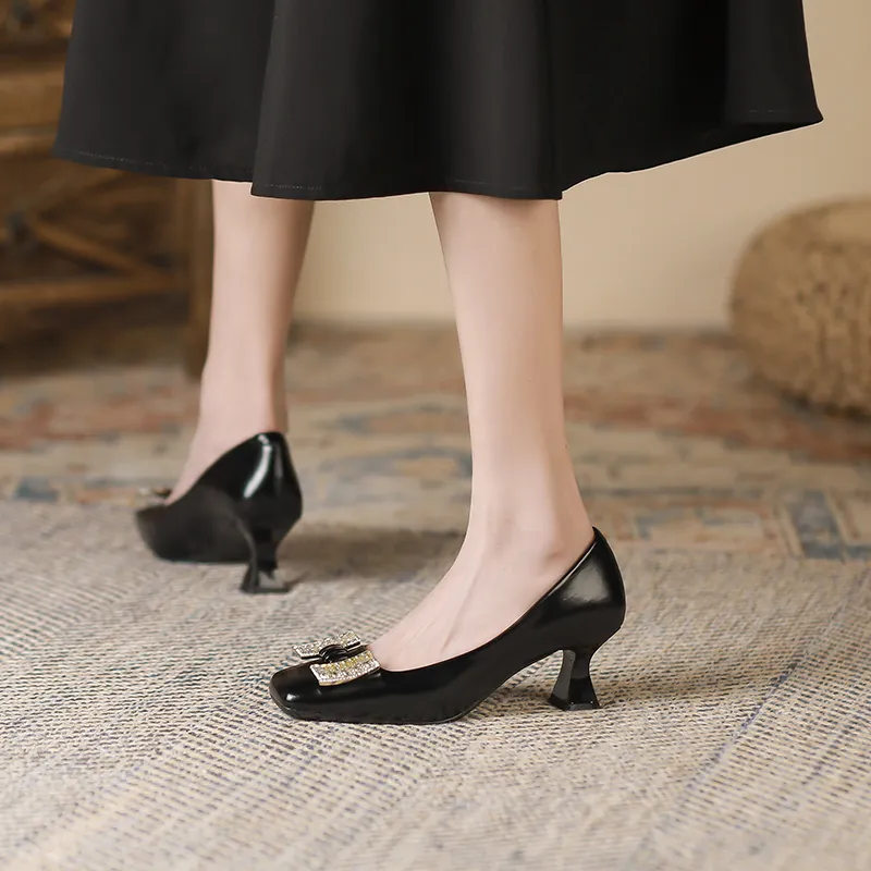 Zubumei Flared Heel High Heels 6cm Women's-3