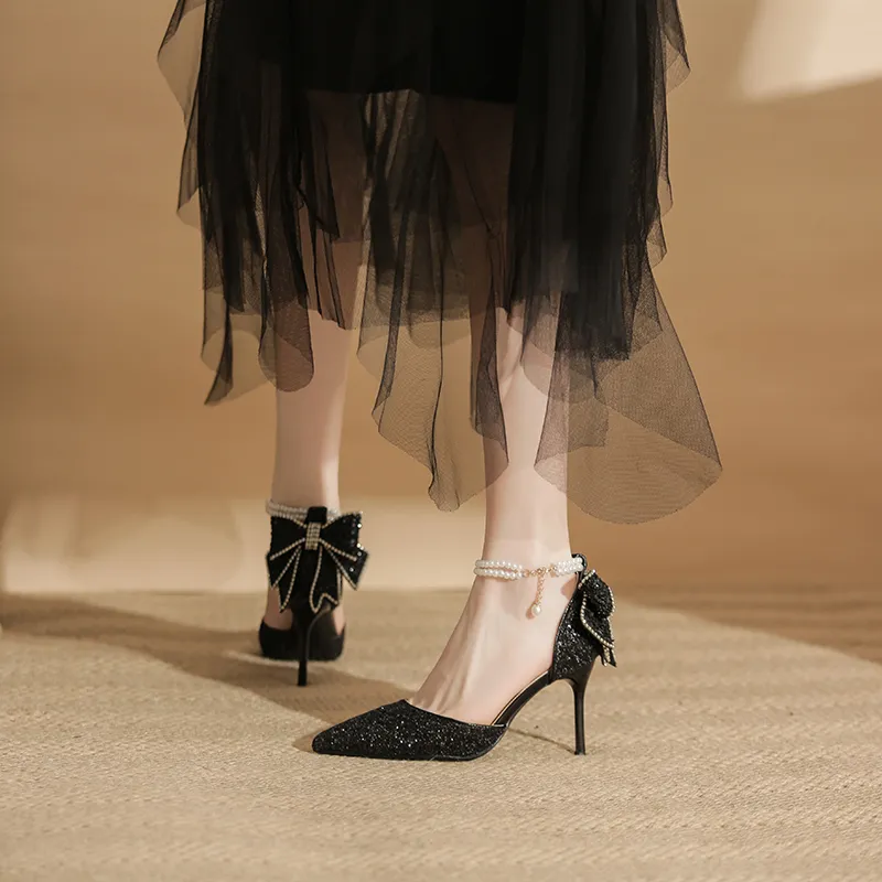 Zubumei Slim Heel High Heels Women's Black-3