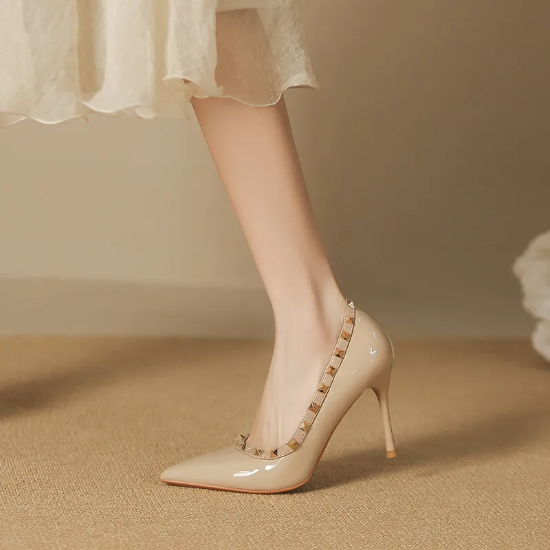 Zubumei Slim Heel High Heels 9CM Women's-10