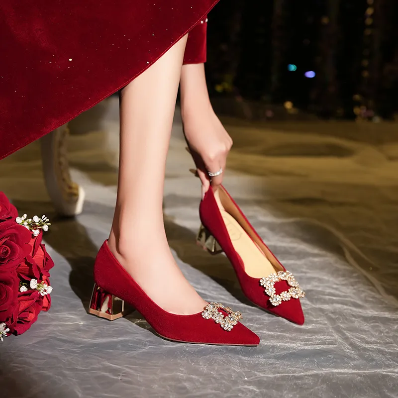 Zubumei Chunky Heel High Heels 4CM Women's Red-3