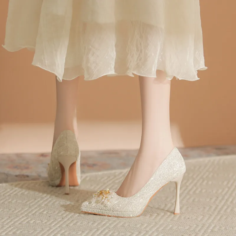 Zubumei Slim Heel High Heels Women's Champagne-6