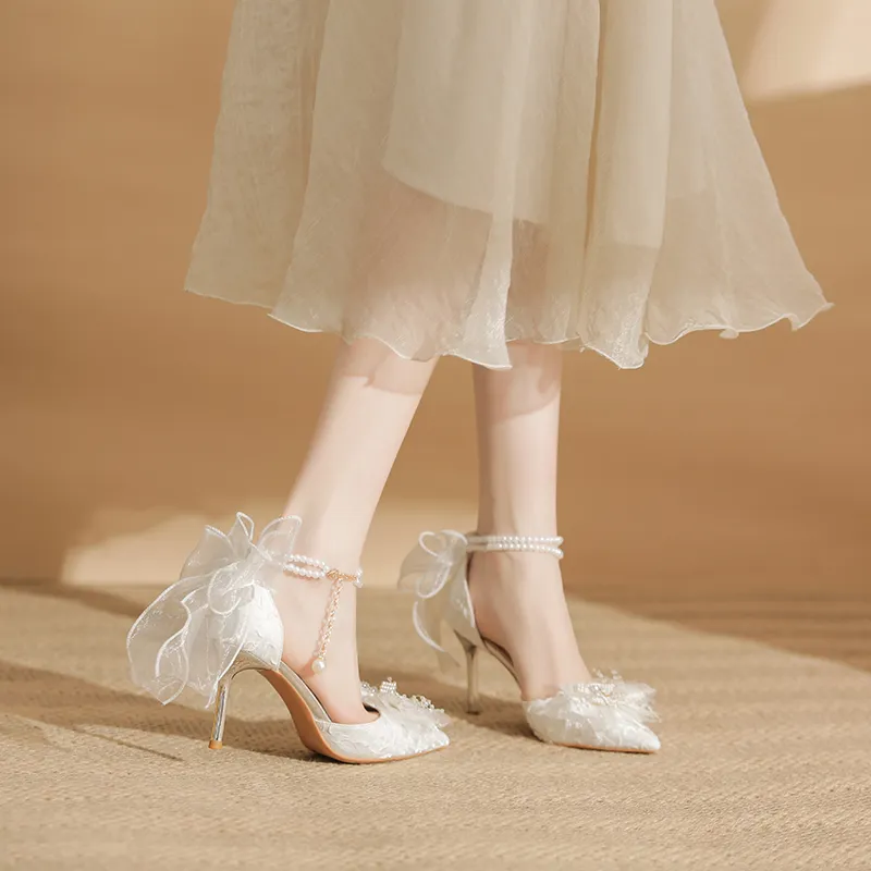 Zubumei Slim Heel High Heels Women's White-5