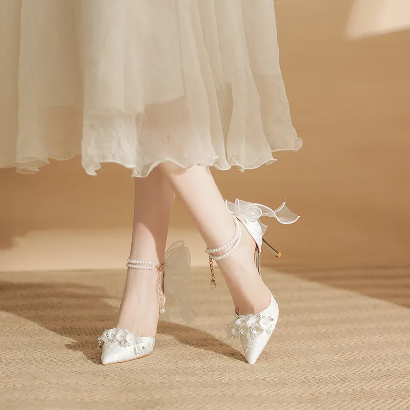 Zubumei Slim Heel High Heels Women's White-3