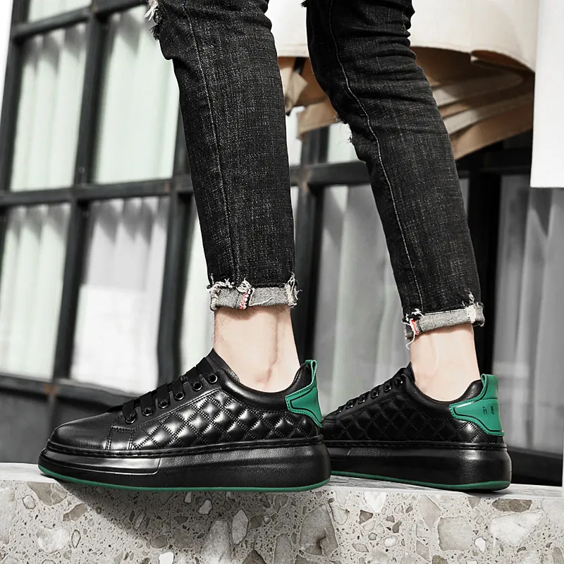 Extravagant Skateboard Shoes Men's Black-5