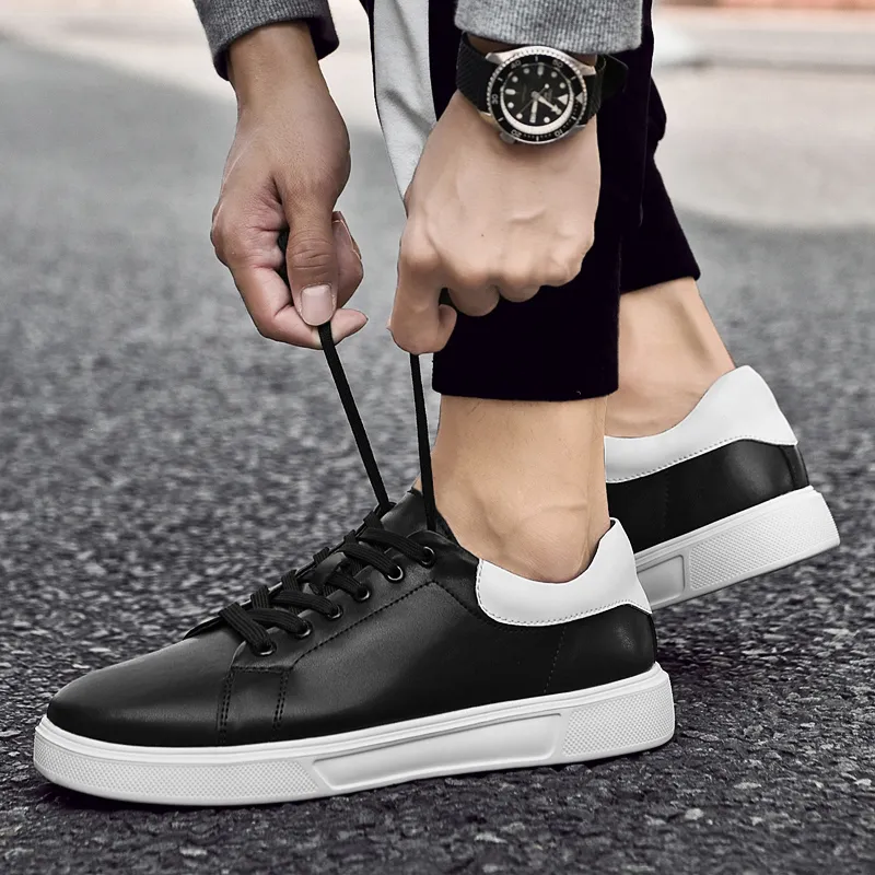 Extravagant Anti Slip Wear Resistant Lightweight Breathable Low Top Skateboard Shoes Men's Black-2