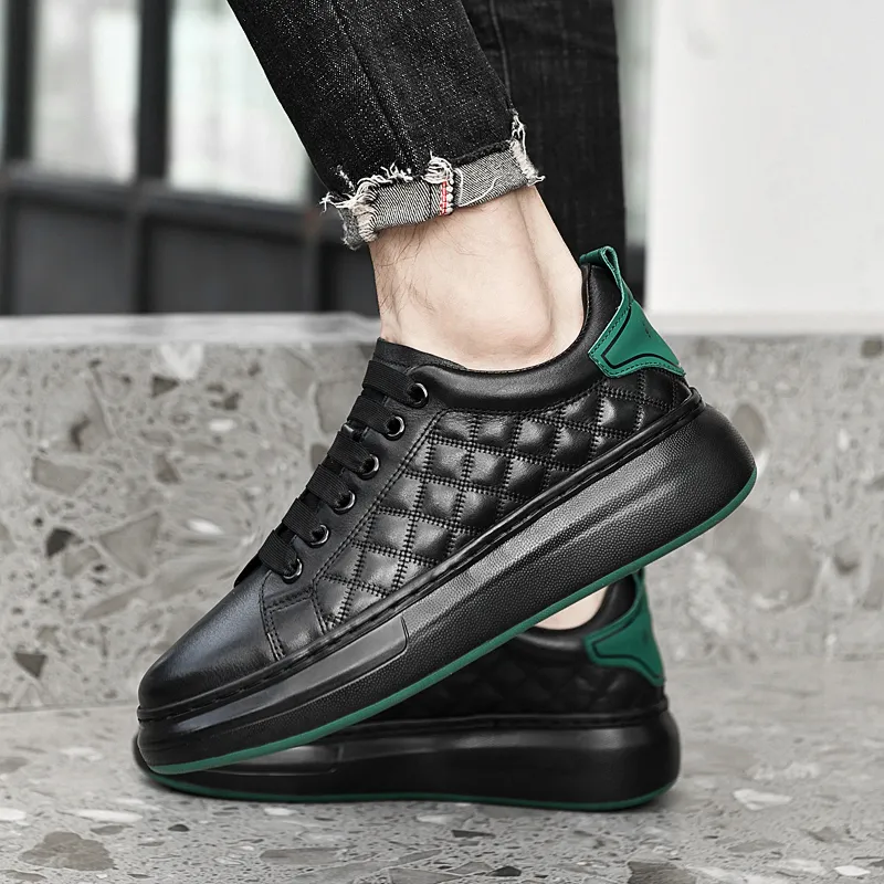 Extravagant Skateboard Shoes Men's Black-3