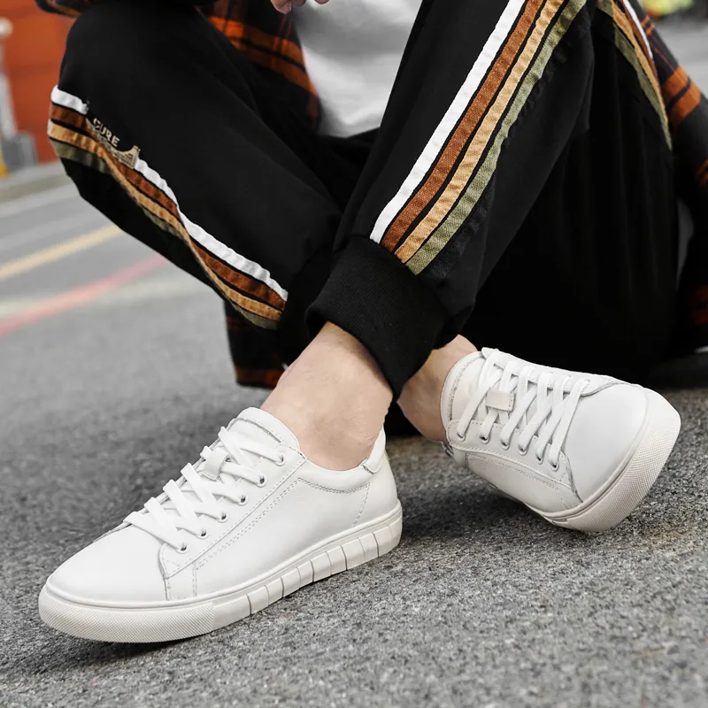 Extravagant Casual Shoes Men White-4