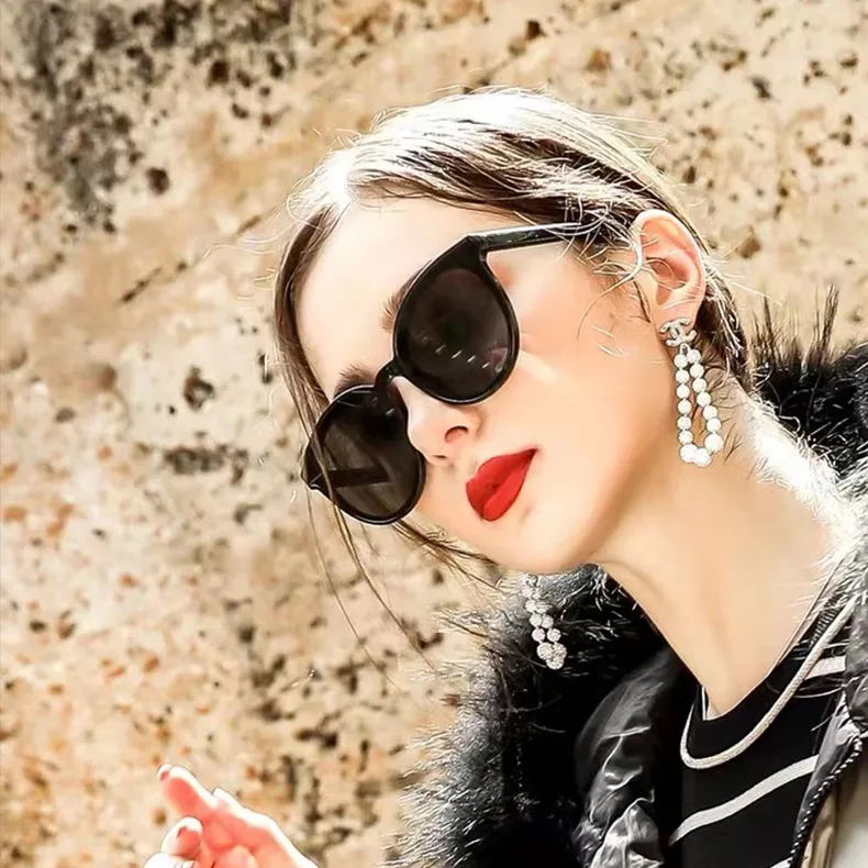 YALMY PC Metal Oval Sunglasses Unisex-3