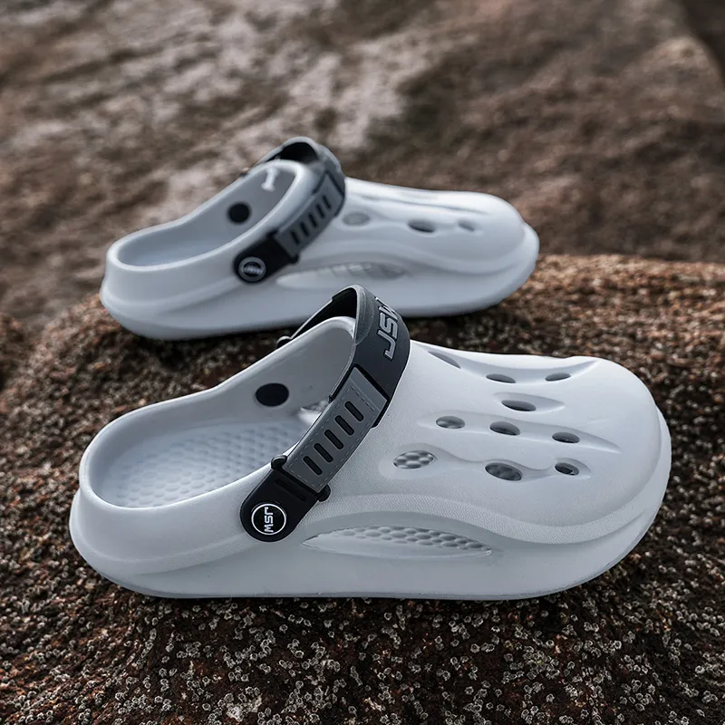 JEANSWEST Clogs Men-11