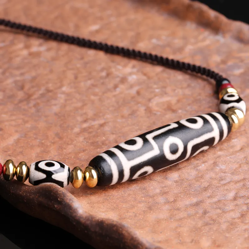 Cardamom Time Agate Jade Pendants Unisex-1